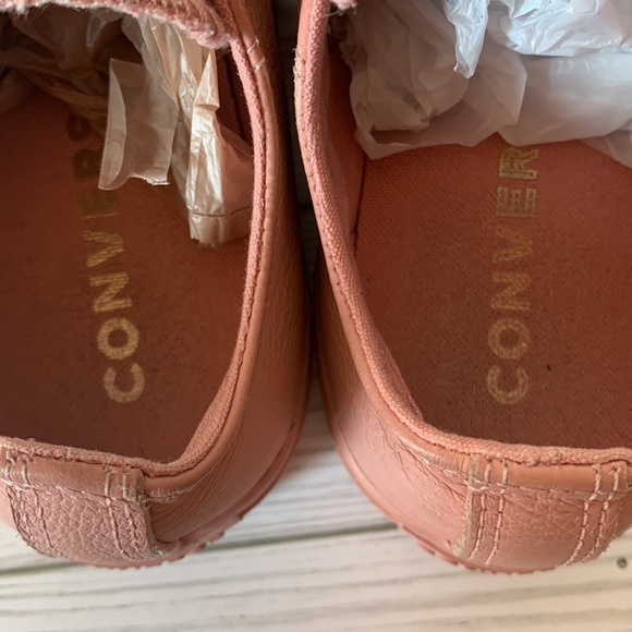 Converse All Star pink leather velvet laces with all same color souls - Picture 6 of 9